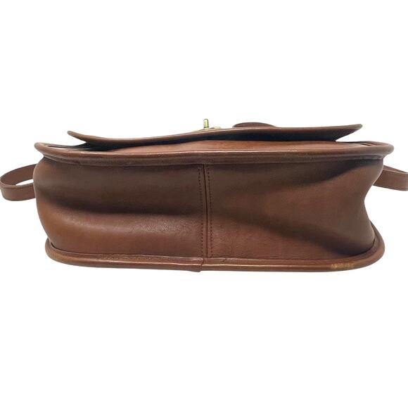 Coach Vintage City Bag - British Tan - Brown - Crossbody - Shoulder Style# 9790 - Picture 7 of 10